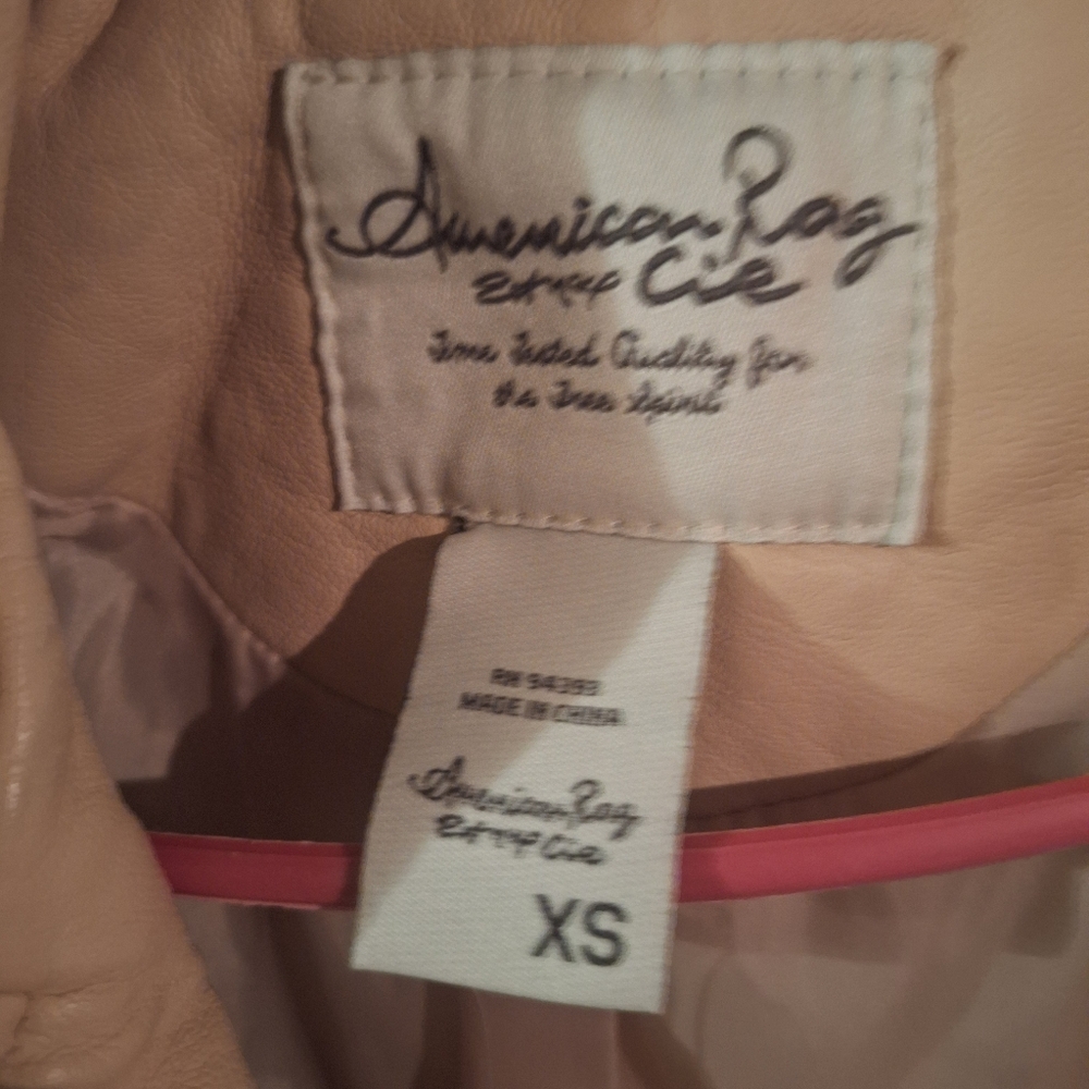 NWT AMERICAN RAG X SMALL PLEATHER VERY LIGHT PINK MOTO JACKET - Picture 2 of 9